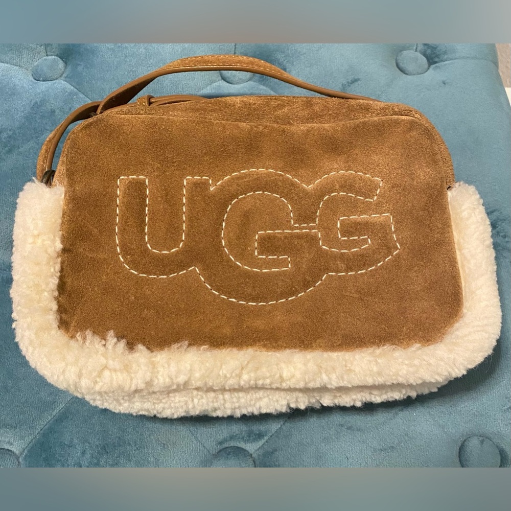 UGG Janey II crossbody